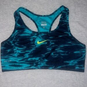 Nike Pro sports bra